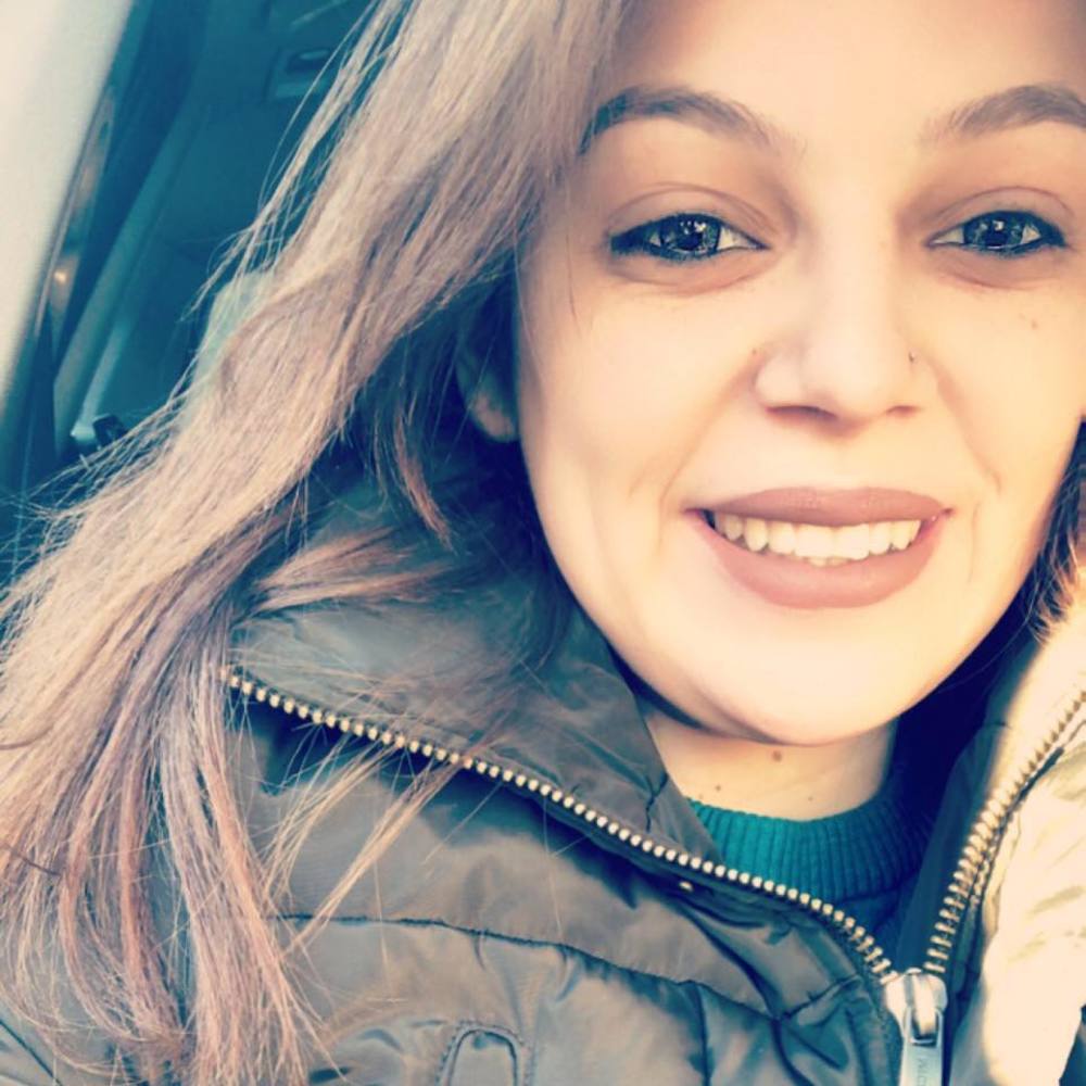 Meet your Posher, Kimberly